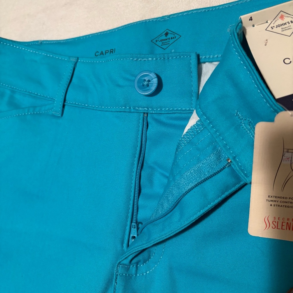 St Johns Bay Capri Pants Women's Size 4 turquoise dream - Picture 9 of 12